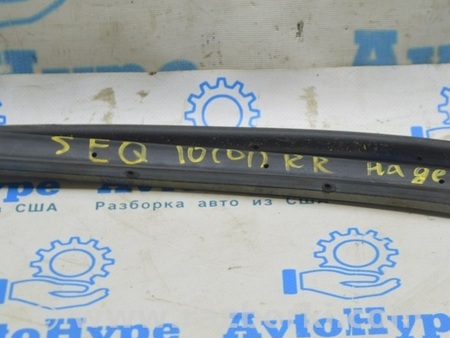 ФОТО Уплотнитель двери зад прав для Toyota Sequoia (08-17) Одесса