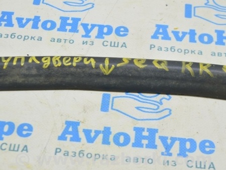 ФОТО Уплотнитель двери нижний зад прав для Toyota Sequoia (08-17) Одесса