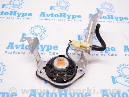 ФОТО Динамик заднего крыла лев JBL для Toyota Sequoia (08-17) Одесса