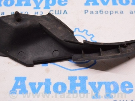 ФОТО Уплотнитель решетки дворников лев для Toyota Sequoia (08-17) Одесса