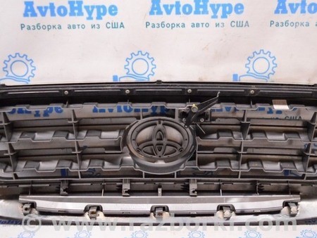 ФОТО Решетка радиатора grill трещина для Toyota Sequoia (08-17) Одесса
