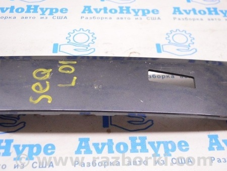 ФОТО Накладка под фарой лев под для Toyota Sequoia (08-17) Одесса