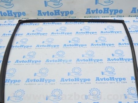 ФОТО Уплотнитель стекла зад прав для Toyota Avalon XX30 (12.2004-10.2012) Одесса