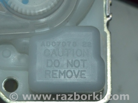 ФОТО Ремень безопасности зад центр серый для Toyota Avalon XX30 (12.2004-10.2012) Одесса