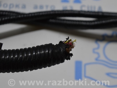 ФОТО Проводка салонная деф.отрезана под торпедой для Toyota Highlander (13-19) Одесса