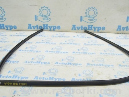 ФОТО Уплотнитель стекла зад прав usa/euro для Toyota Camry 50 XV50 (11-14) Одеса