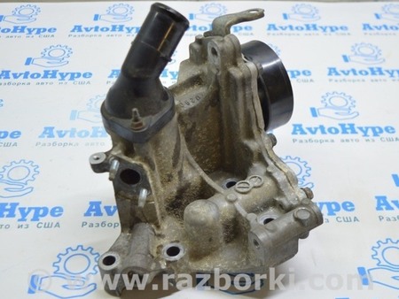 ФОТО Помпа водяная с корпусом термостата для Toyota Camry 50 XV50 (11-14) Одеса