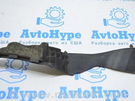 ФОТО Уплотнитель решетки дворников лев usa/euro для Toyota Camry 50 XV50 (11-14) Одеса