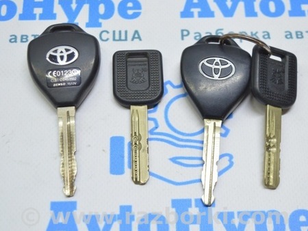 ФОТО Ключ европа кнопки для Toyota Camry 50 XV50 (11-14) Одеса