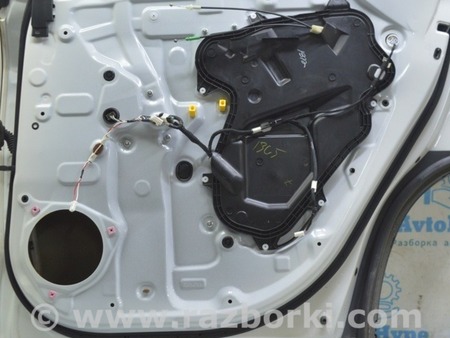 ФОТО Уплотнитель двери боковой задний правый для Toyota Highlander (2019-) Одесса