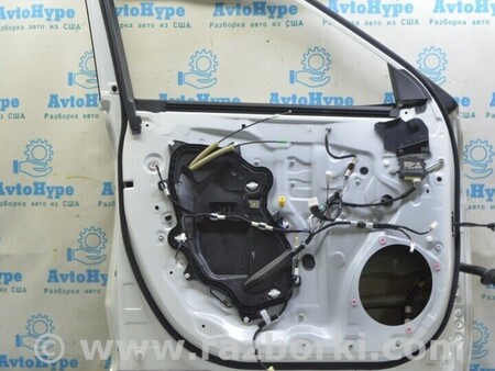 ФОТО Накладка двери боковая треугольник передняя для Toyota Highlander (2019-) Одесса