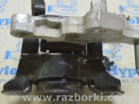 ФОТО Подушка двигателя правая для Toyota Highlander (2019-) Одесса