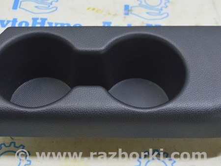 ФОТО Подстаканник обшивки арки левый черная для Toyota Highlander (2019-) Одесса