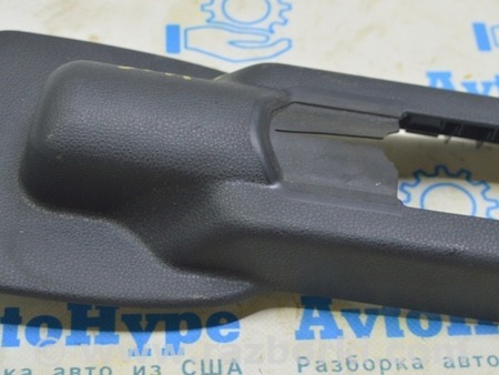 ФОТО Накладка салазки сидений ряд левая для Toyota Highlander (2019-) Одесса