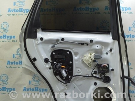 ФОТО Дверь голая зад лев белая для Volkswagen Touareg (18-...) Одесса