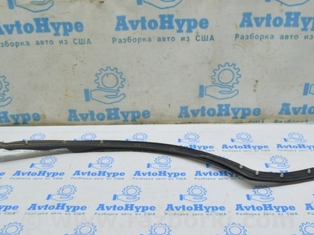 ФОТО Уплотнитель двери зад прав задний для Volkswagen Touareg (18-...) Одесса