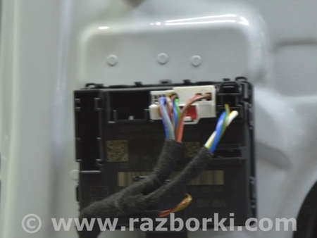 ФОТО Компьютер двери перед прав для Volkswagen Touareg (18-...) Одесса