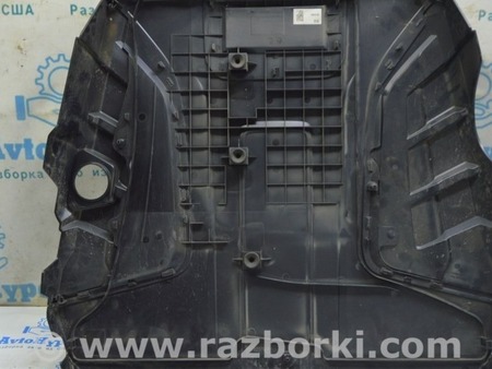 ФОТО Накладка двигателя для Volkswagen Touareg (18-...) Одесса