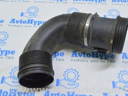 ФОТО Воздуховод на турбо для Volkswagen Touareg (18-...) Одесса