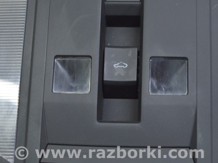 ФОТО Плафон освещения перед под люк для Volkswagen Touareg (18-...) Одесса