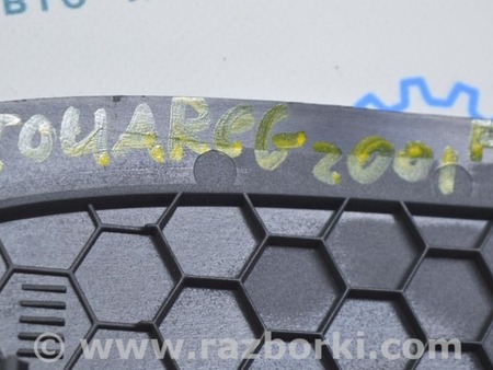 ФОТО Накладка передней панели боковая левая для Volkswagen Touareg (18-...) Одесса