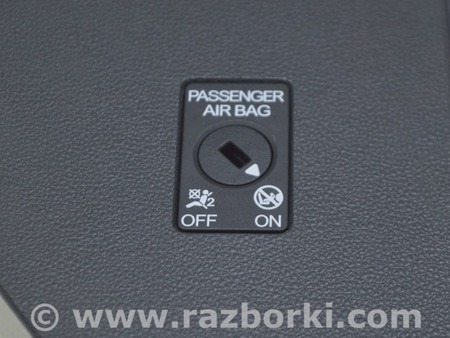 ФОТО Накладка передней панели боковая правая для Volkswagen Touareg (18-...) Одесса