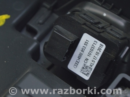 ФОТО Кнопка регулировки рулевой колонки для Volkswagen Touareg (18-...) Одесса