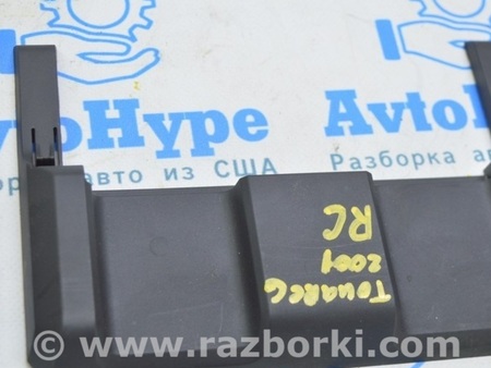 ФОТО Накладка салазок заднего сиденья центр для Volkswagen Touareg (18-...) Одесса