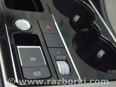 ФОТО Подстаканники центральной консоли для Volkswagen Touareg (18-...) Одесса