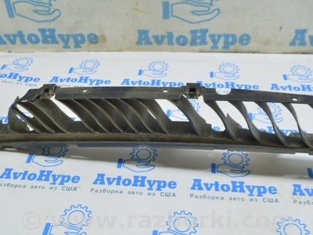 ФОТО Кронштейн заднего бампера центр для Volkswagen Touareg (18-...) Одесса