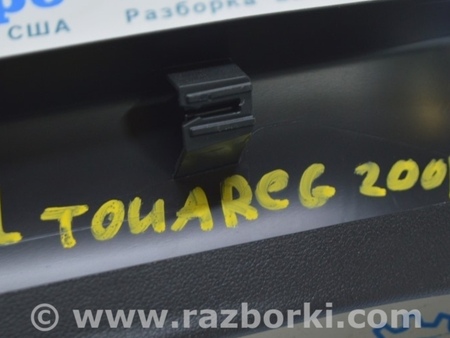 ФОТО Обшивка двери багажника лев для Volkswagen Touareg (18-...) Одесса