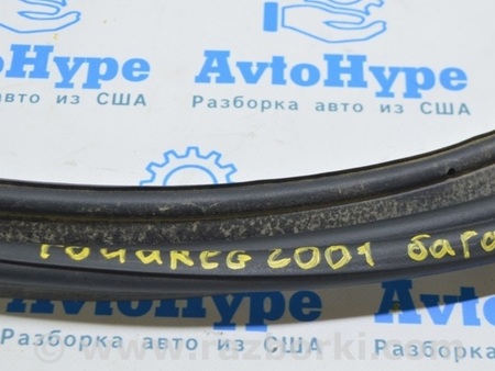 ФОТО Уплотнитель (резина) двери багажника для Volkswagen Touareg (18-...) Одесса