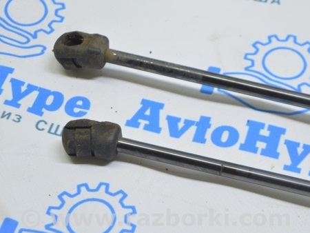 ФОТО Амортизатор капота левый для Volkswagen Touareg (18-...) Одесса