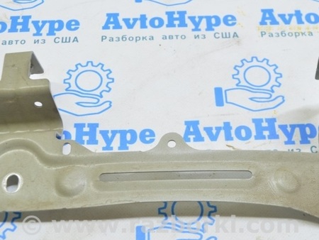ФОТО Кронштейн крыла перед прав верхний для Volkswagen Touareg (18-...) Одесса