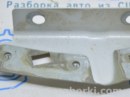 ФОТО Кронштейн крыла перед прав малый для Volkswagen Touareg (18-...) Одесса