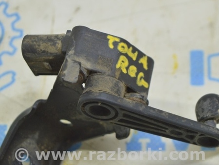 ФОТО Датчик положения кузова с тяжкой для Volkswagen Touareg (18-...) Одесса