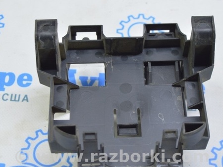 ФОТО Кронштейн реле для Volkswagen Touareg (18-...) Одесса