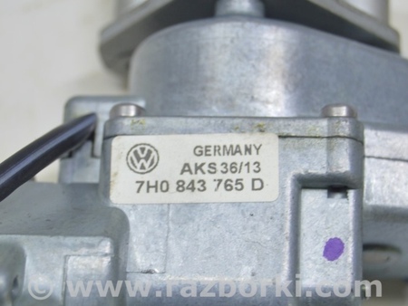 ФОТО Доводчик двери зад лев для Volkswagen T5 Transporter, Caravelle, Multivan (03-15) Одесса