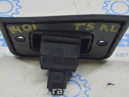 ФОТО Контактная пластина замка зад лев для Volkswagen T5 Transporter, Caravelle, Multivan (03-15) Одесса