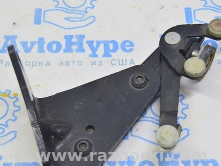 ФОТО Направляющий ролик нижний двери зад для Volkswagen T5 Transporter, Caravelle, Multivan (03-15) Одесса