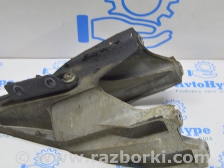 ФОТО Кронштейн задней подушки двигателя для Volkswagen T5 Transporter, Caravelle, Multivan (03-15) Одесса