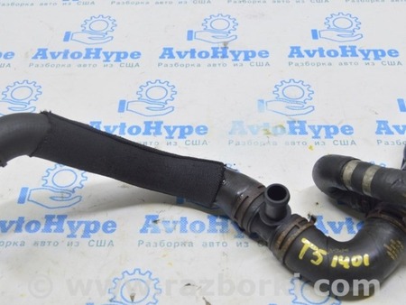 ФОТО Патрубок охлаждения на тройник для Volkswagen T5 Transporter, Caravelle, Multivan (03-15) Одесса