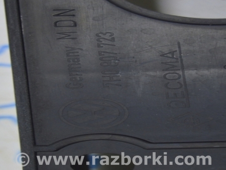 ФОТО Крепление заднего бампера центр для Volkswagen T5 Transporter, Caravelle, Multivan (03-15) Одесса