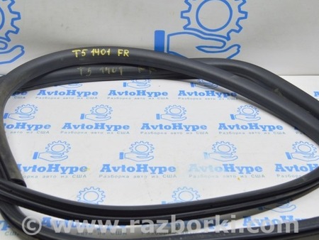 ФОТО Уплотнитель дверного проема перед прав для Volkswagen T5 Transporter, Caravelle, Multivan (03-15) Одесса