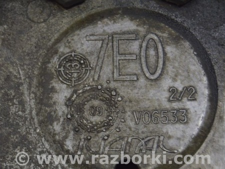 ФОТО Подушка двигателя зад неориг для Volkswagen T5 Transporter, Caravelle, Multivan (03-15) Одесса