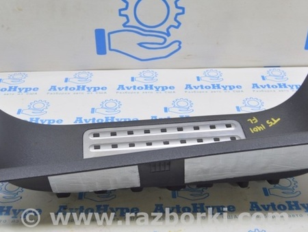 ФОТО Накладка порога внешн перед лев для Volkswagen T5 Transporter, Caravelle, Multivan (03-15) Одесса