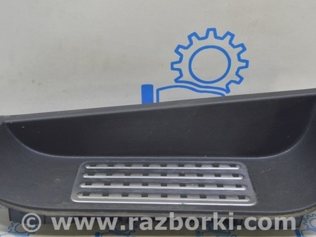 ФОТО Накладка порога внешн перед прав для Volkswagen T5 Transporter, Caravelle, Multivan (03-15) Одесса