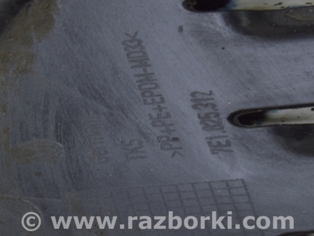 ФОТО Защита днища правая вторая для Volkswagen T5 Transporter, Caravelle, Multivan (03-15) Одесса