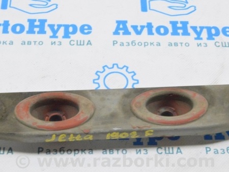 ФОТО Кронштейн глушителя передний для Volkswagen Jetta USA (2018-) Одесса