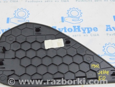 ФОТО Накладка передней панели боковая правая для Volkswagen Jetta USA (2018-) Одесса